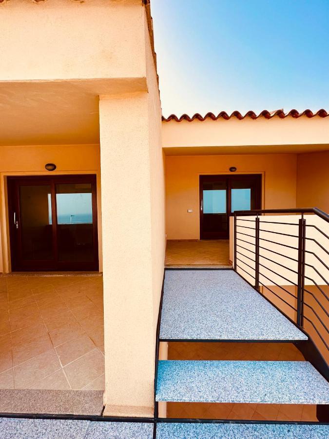 Rocce Rosse Sardinia Aparthotel Isola Rossa Ngoại thất bức ảnh