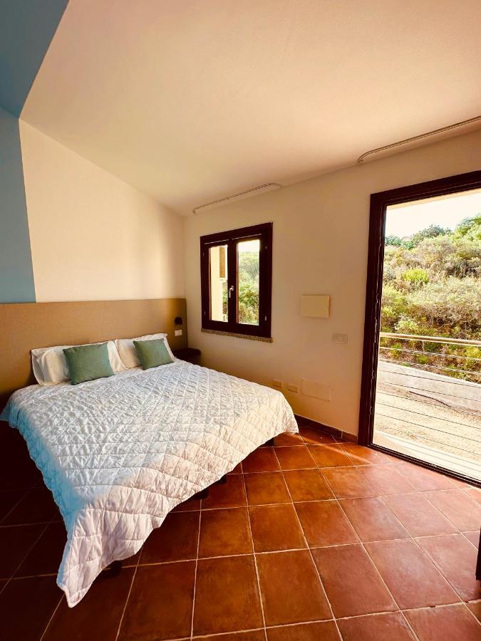 Rocce Rosse Sardinia Aparthotel Isola Rossa Ngoại thất bức ảnh
