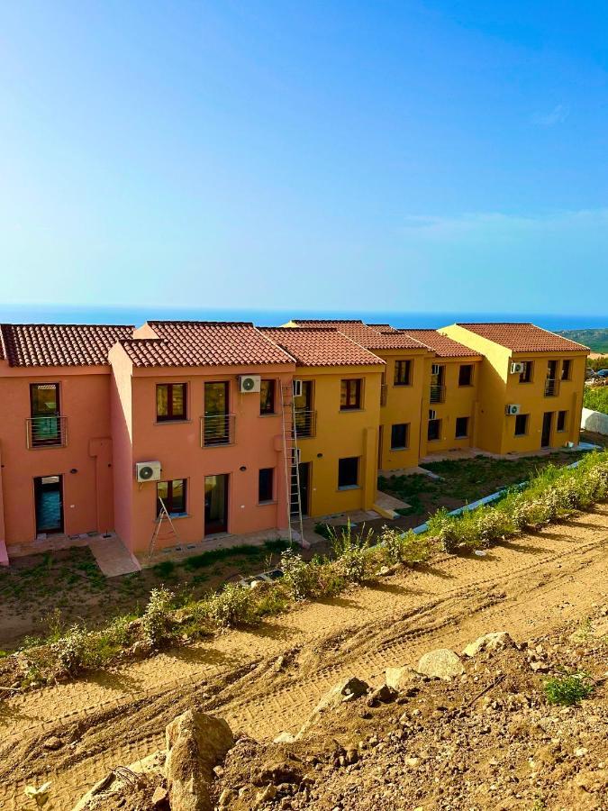 Rocce Rosse Sardinia Aparthotel Isola Rossa Ngoại thất bức ảnh